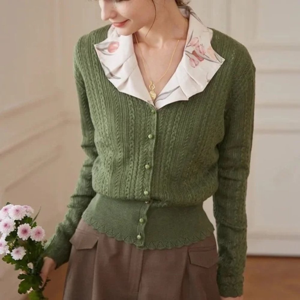 *SOLD* Simple Retro "Emma" Cable Knit Cardigan XS